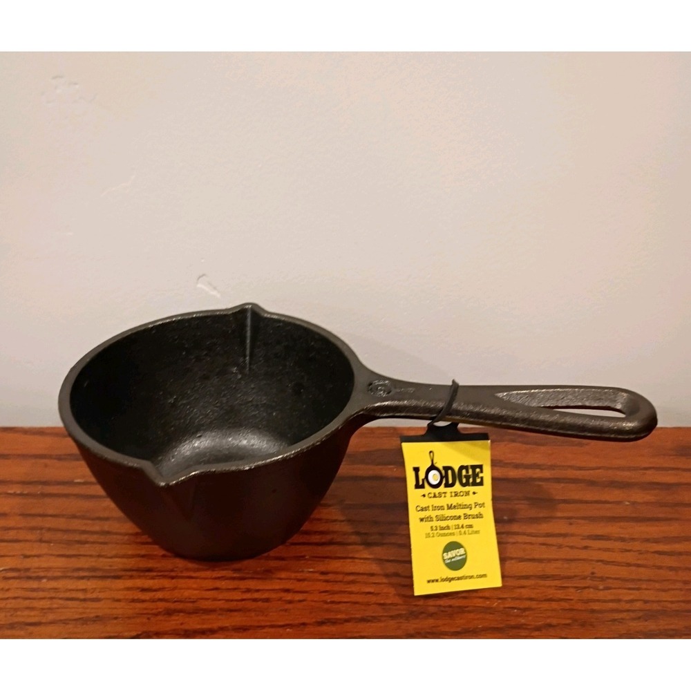Lodge LMP3 Cast Iron Melting Pot, Pre-Seasoned, 15-Ounce